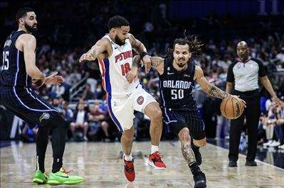 nba直播吧极速体育雨燕