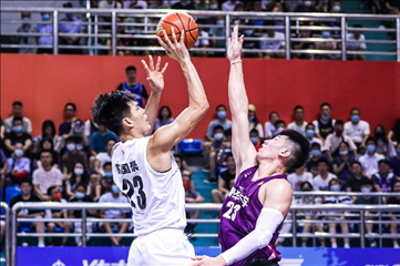 2021nba常规赛直播雨燕