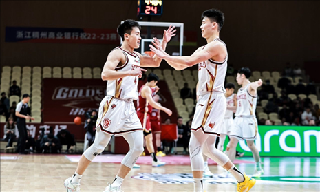 湖人vs季后赛直播