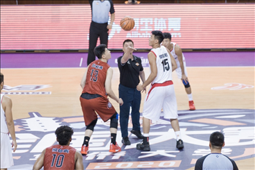 皇马2比3巴萨全场回放国语解说