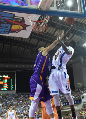 nba火箭对雷霆的比赛直播