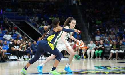 jrs直播nba播nba在线直播黑白