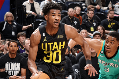 微博看nba直播在线观看免费