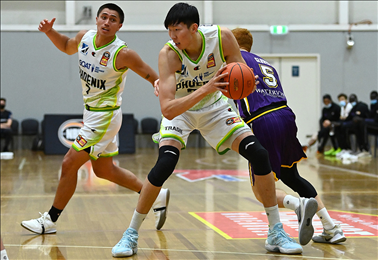 nba直播在线观看泡泡湖人