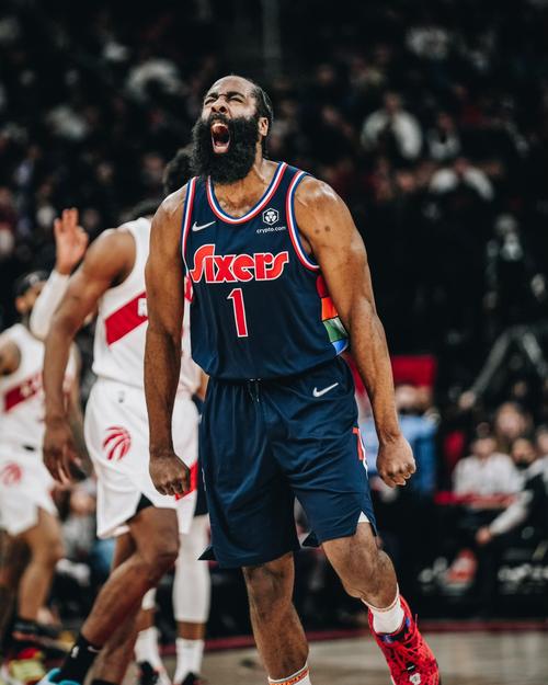 今日直播nba湖人录像回放