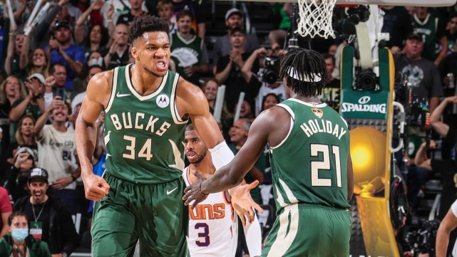 雄鹿信心爆棚！助理总经理豪言：三巨头健康则无敌