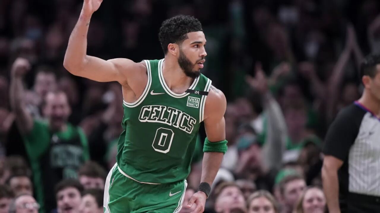 &zwnj;24/25赛季黑马崛起：尼克斯与魔术能否撼动凯尔特人东部霸权？