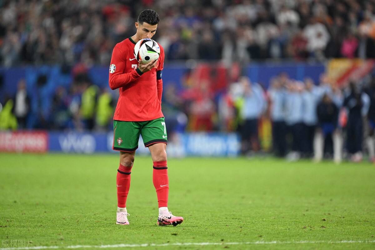 C罗坦言：享受足球每一刻，训练和比赛动力依旧满满