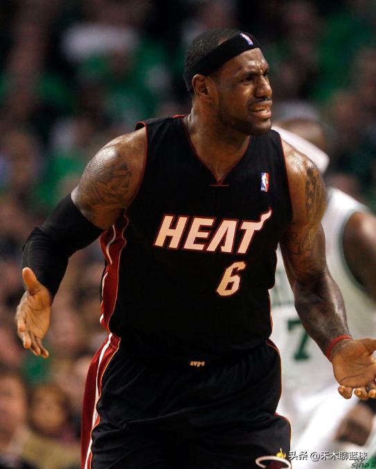 韦德回忆：本要离热火加盟公牛，詹姆斯电话改变决定